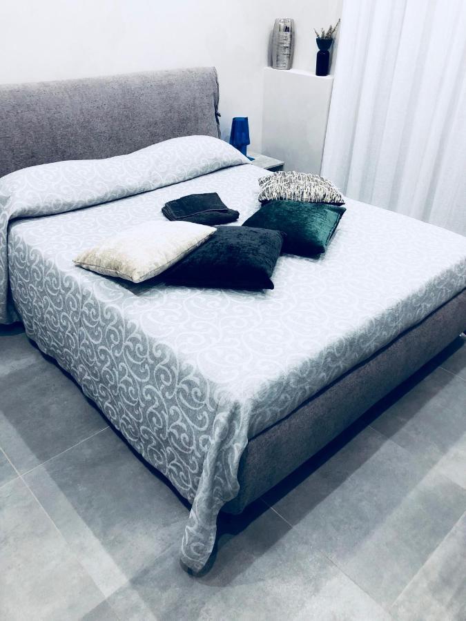 نابولي Gians B&B المظهر الخارجي الصورة