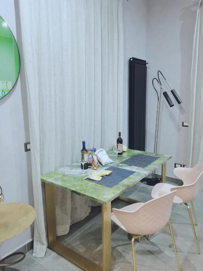 نابولي Gians B&B المظهر الخارجي الصورة